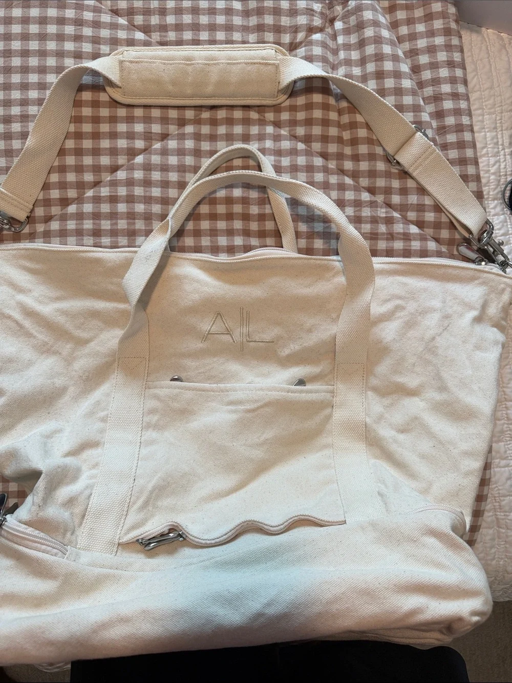 Canvas Weekend Duffel Bag in Off-White